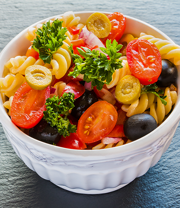 Pasta de amaranto con salsa de aceitunas